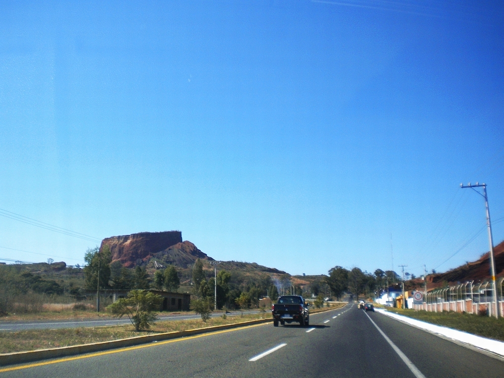 01 Hacia Quiroga, Mich. 02