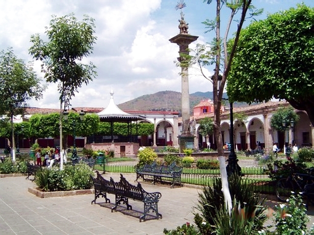 04 Plaza Principal de Quiroga, Mich. 07