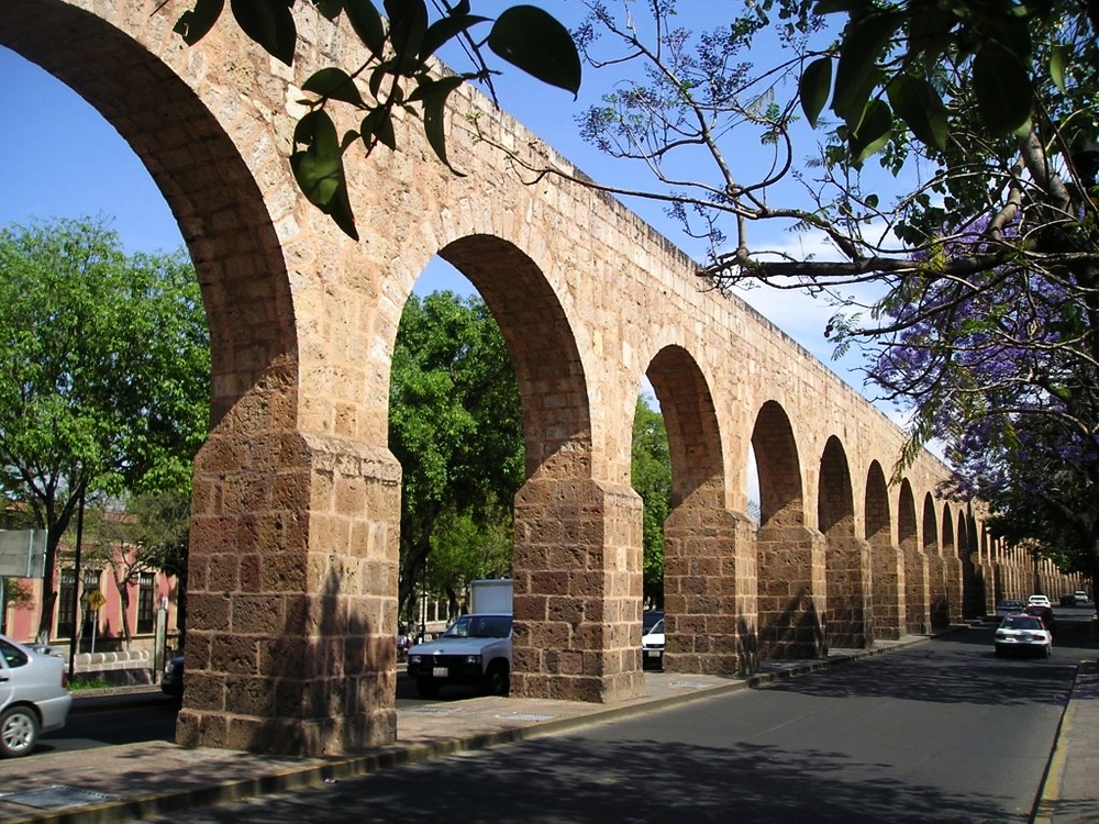 06 Acueducto de Morelia 01