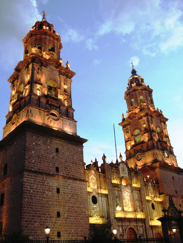 07 Catedral de Morelia 05