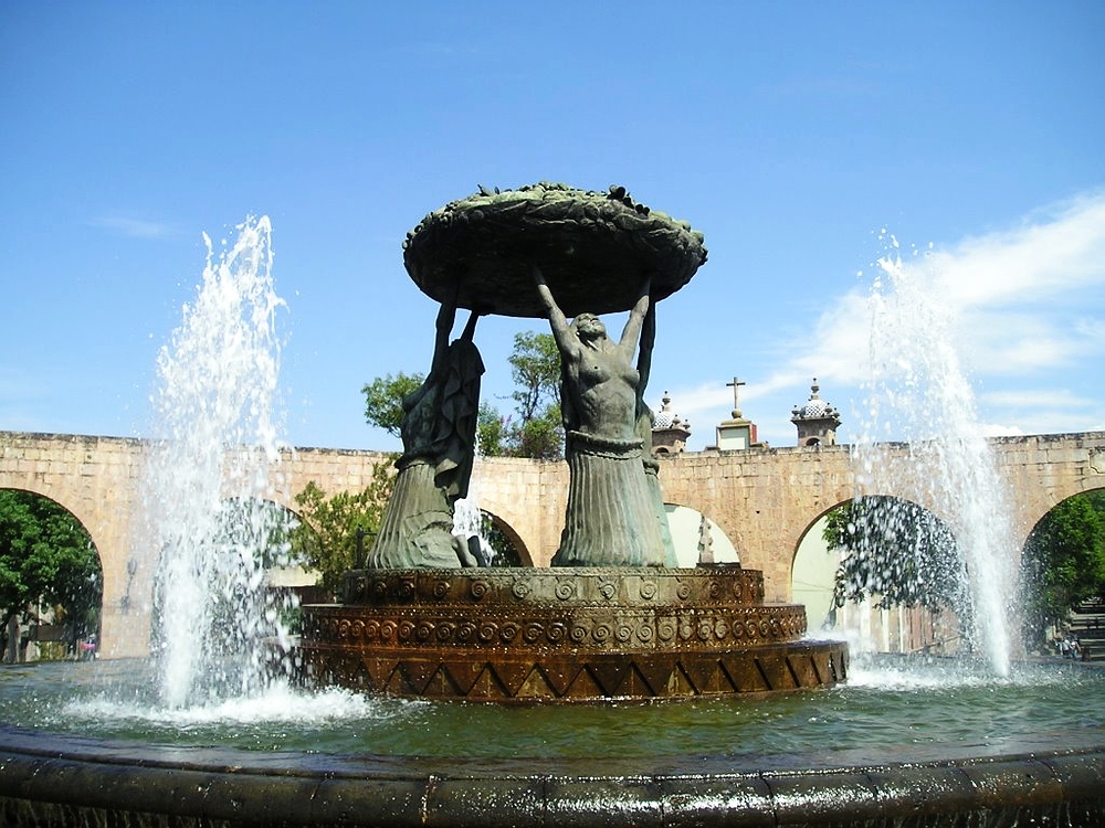 07 Fuente Las Tarascas 01