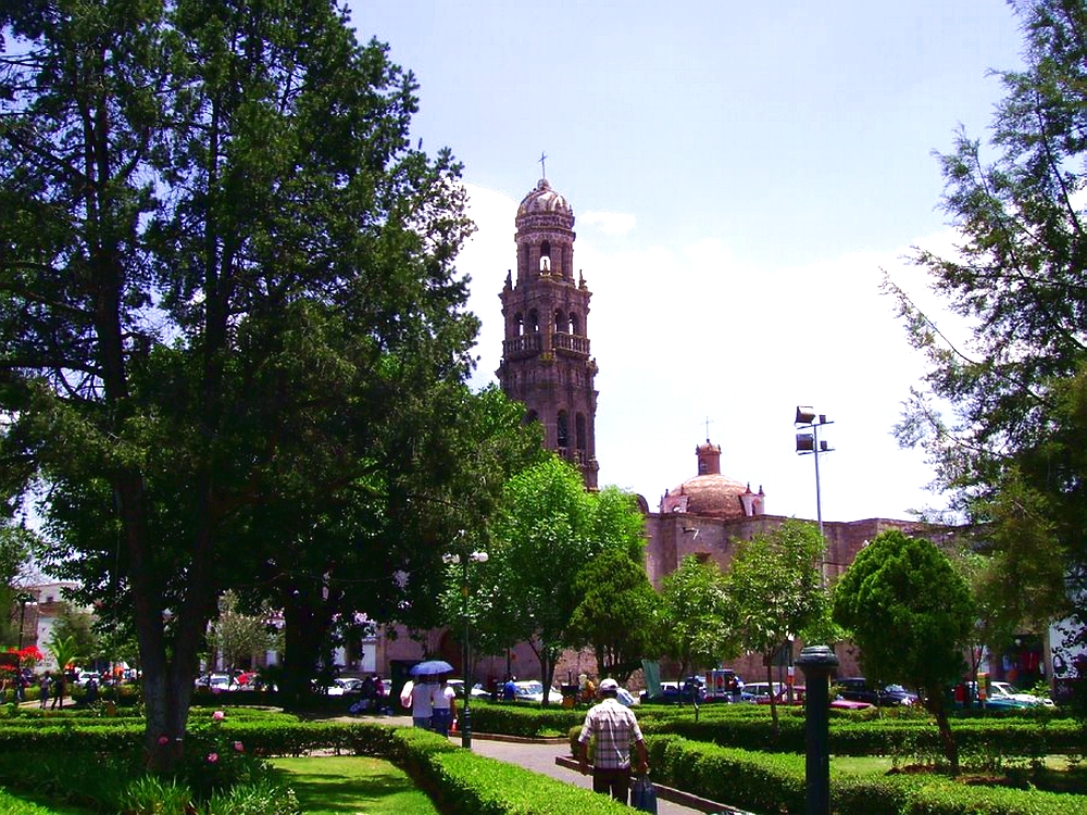 07 Jardín y Templo 01