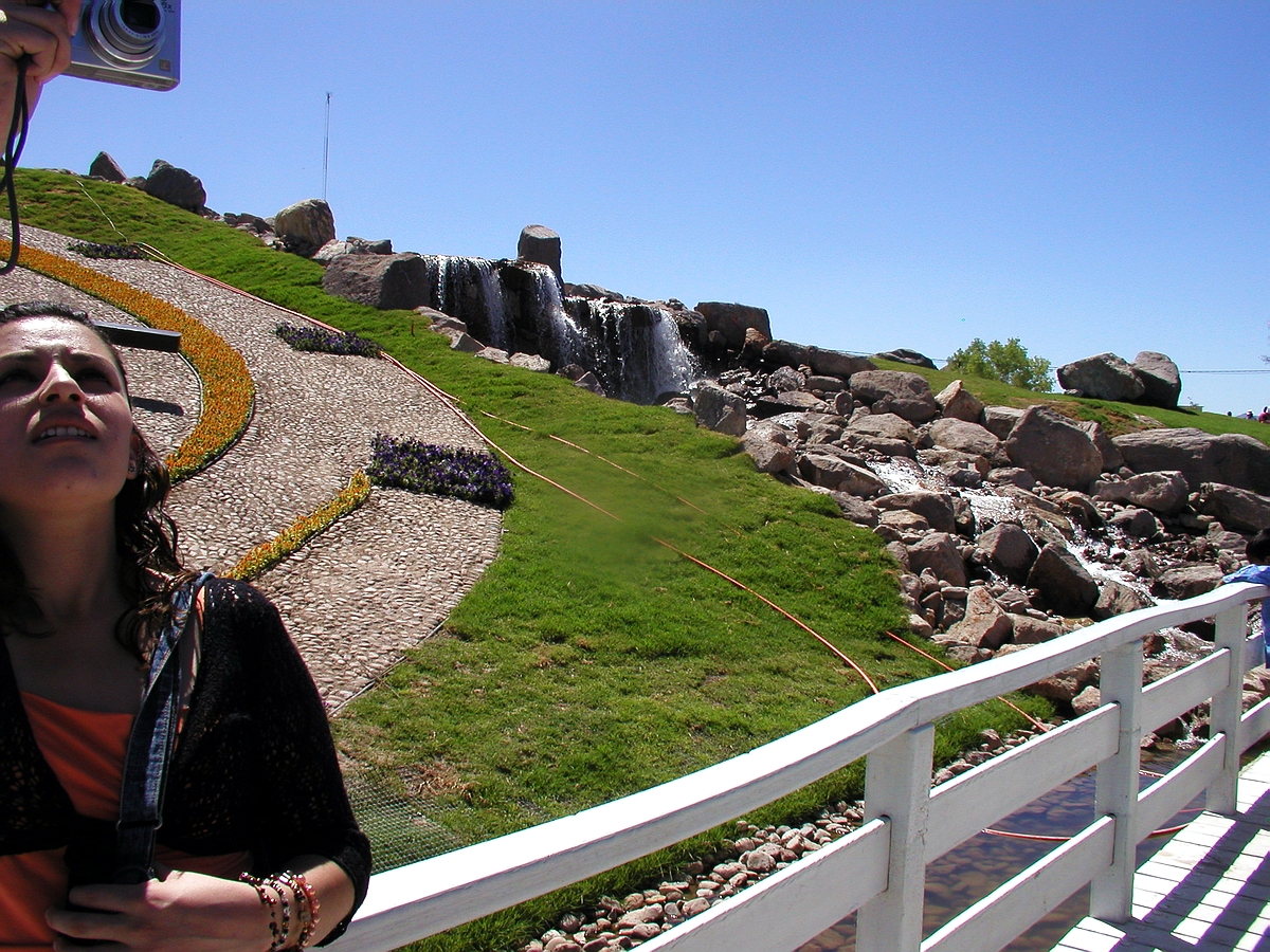 OLYMPUS DIGITAL CAMERA